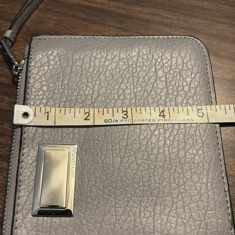 Juicy Couture Gray Clutch Wristlet Purse Wallet - Picture 6 of 6
